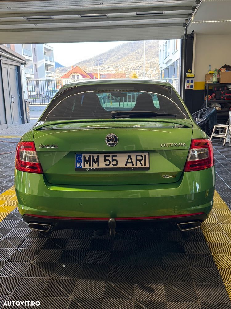 Skoda Octavia 2.0 TSI RS - 13