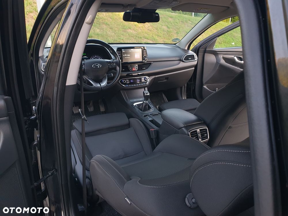 Hyundai i30 1.4 T-GDI Premiere Style - 15