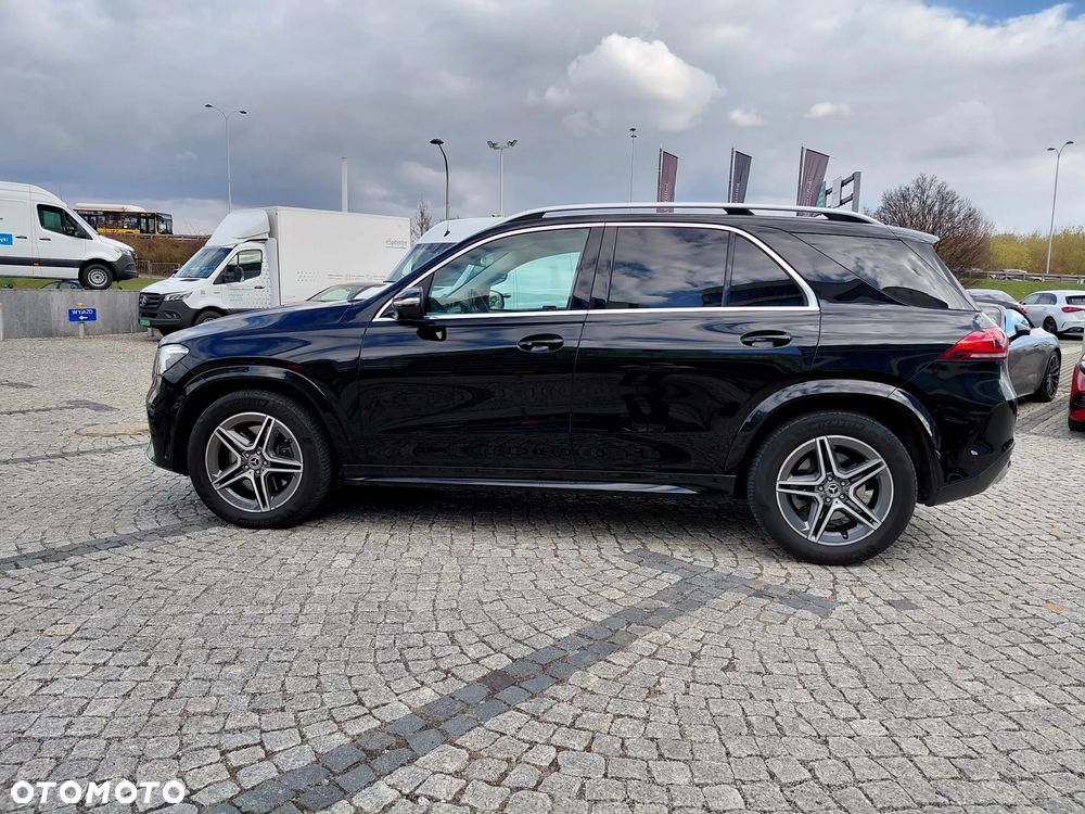 Mercedes-Benz GLE 300 d 4Matic 9G-TRONIC AMG Line - 11