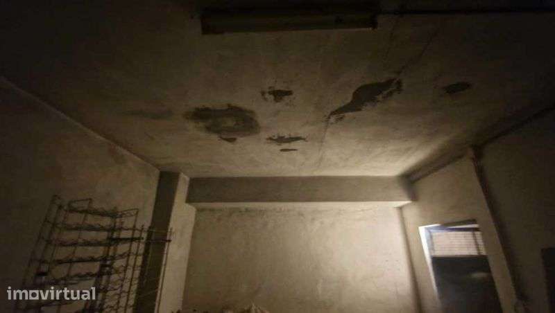 Espaço de Arrecadação e Arrumos no Centro de Paços de Ferreira - Grande imagem: 5/7