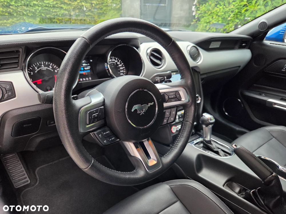 Ford Mustang 5.0 V8 GT - 18