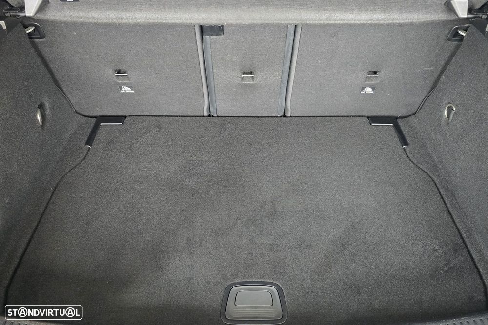 Mercedes-Benz A 180 d Style Plus - 21