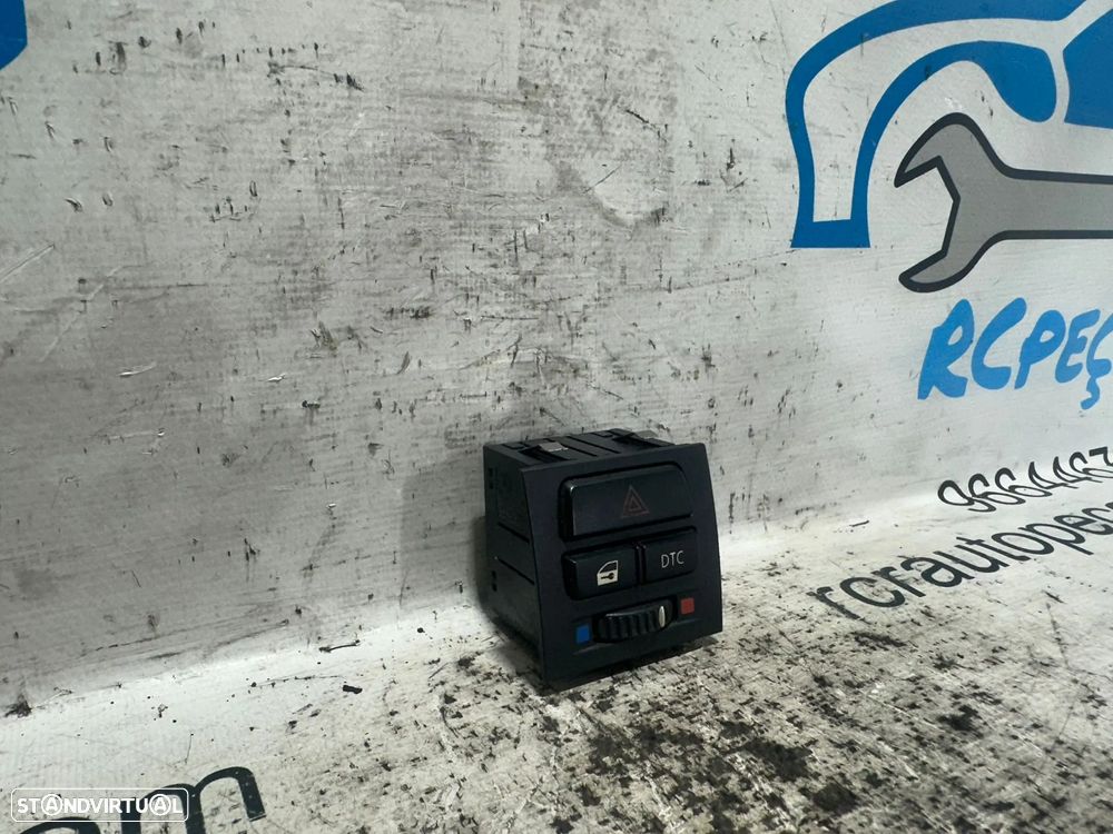 .Botão Switch Original Piscas Triangulo Emergencia DTC BMW Serie 3 9132421 2005 - 2012