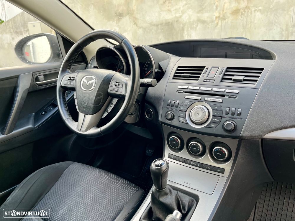 Mazda 3 Hatchback MZ-CD 2.2 Sport - 23