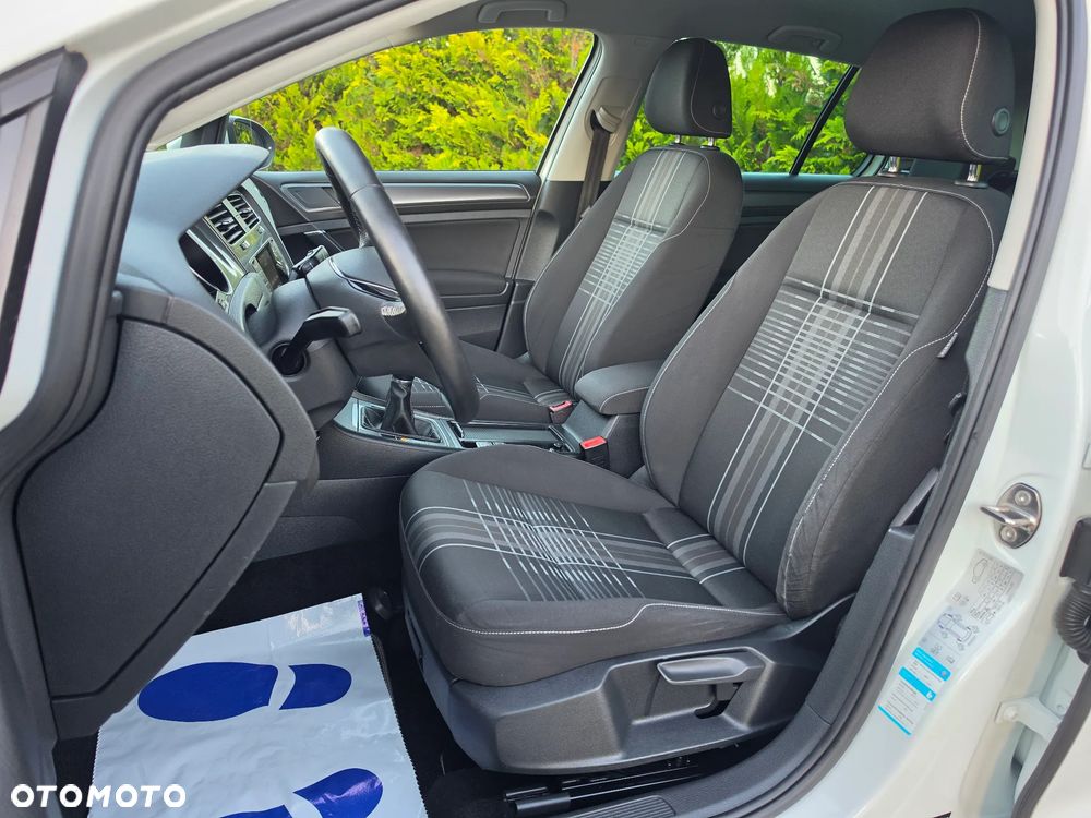 Volkswagen Golf 1.4 TSI BlueMotion Technology Lounge - 26