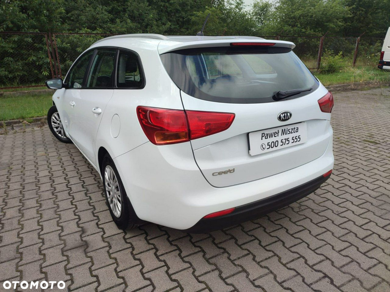 Kia Ceed - 26