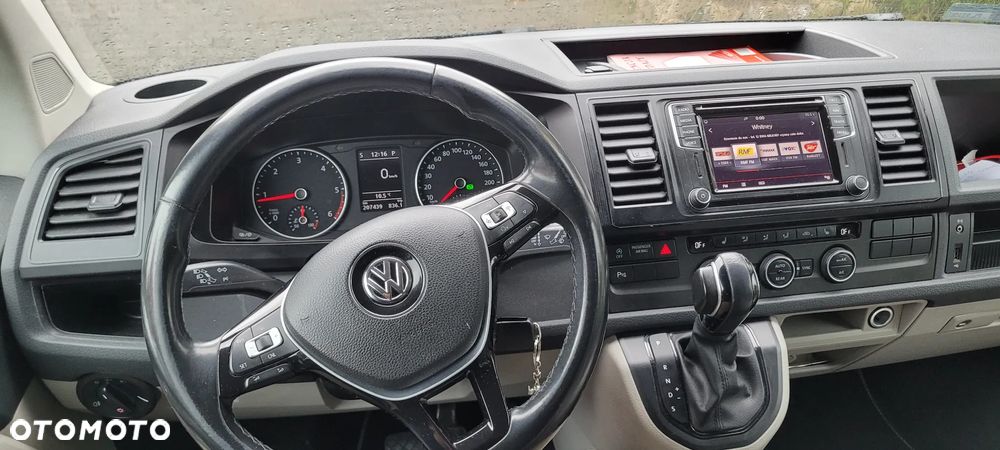 Volkswagen Caravelle 2.0 TDI L2 Comfortline DSG - 16