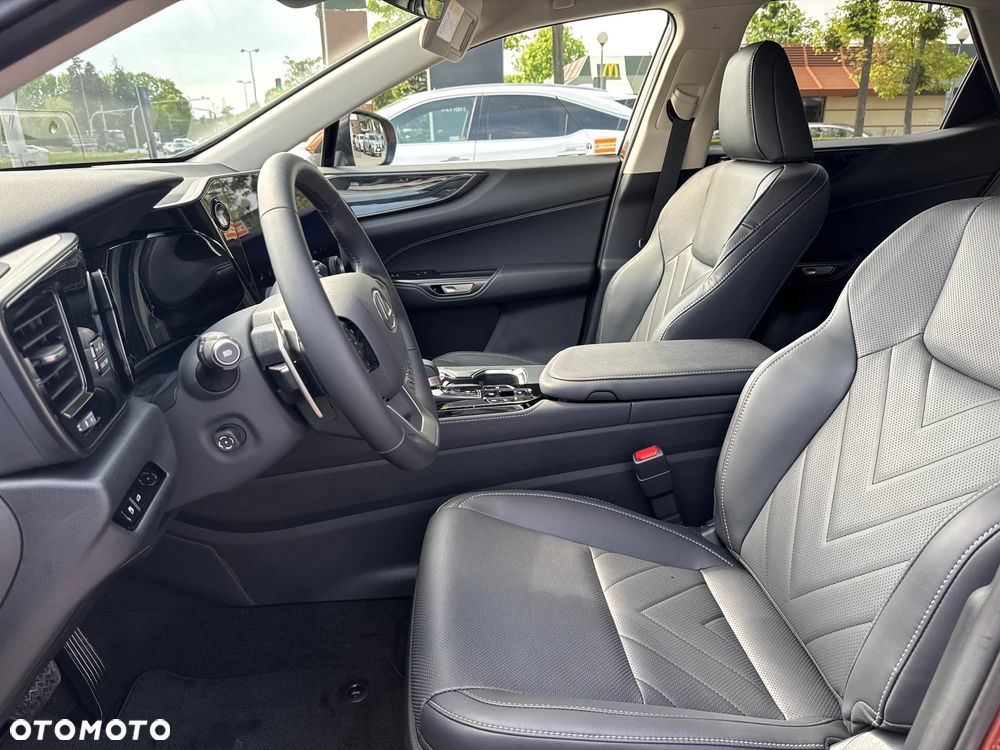 Lexus NX - 23