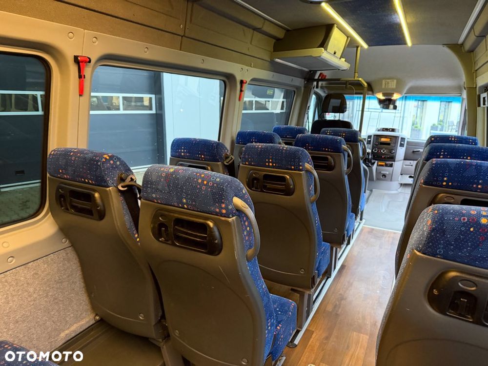 Mercedes-Benz Sprinter 516 Nr. Oferty: 20 - 18