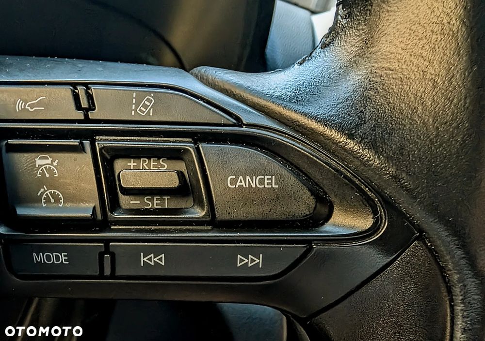 Toyota Yaris Cross Hybrid 1.5 Comfort 4x4 - 13