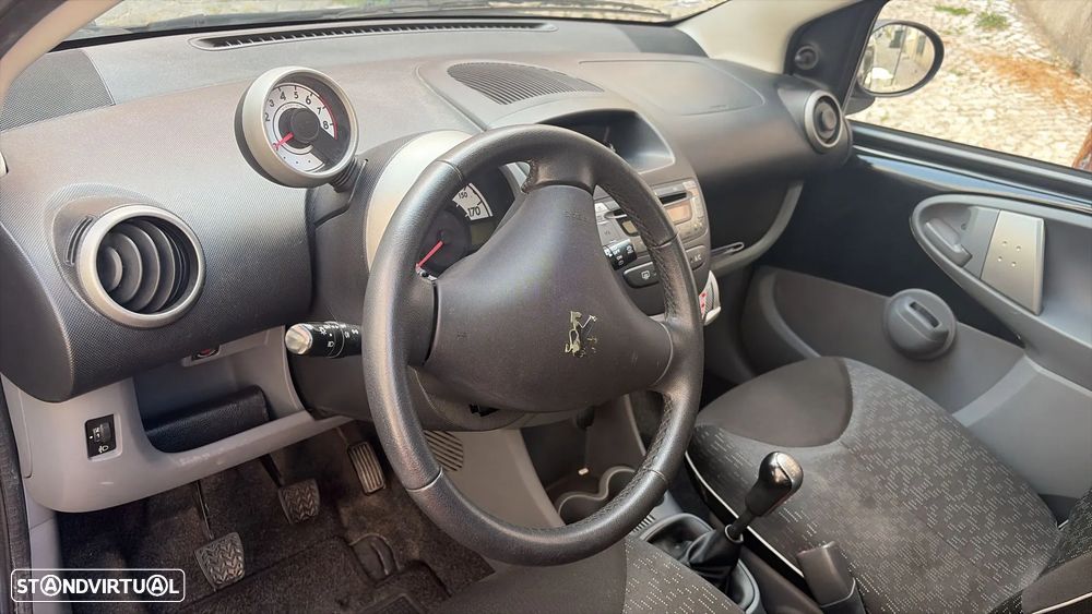 Peugeot 107 1.0 Black&Silver - 4