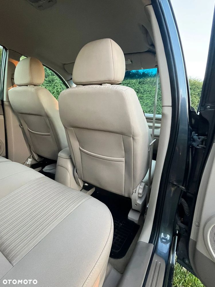 Kia Sportage 2.0 Tour - 13