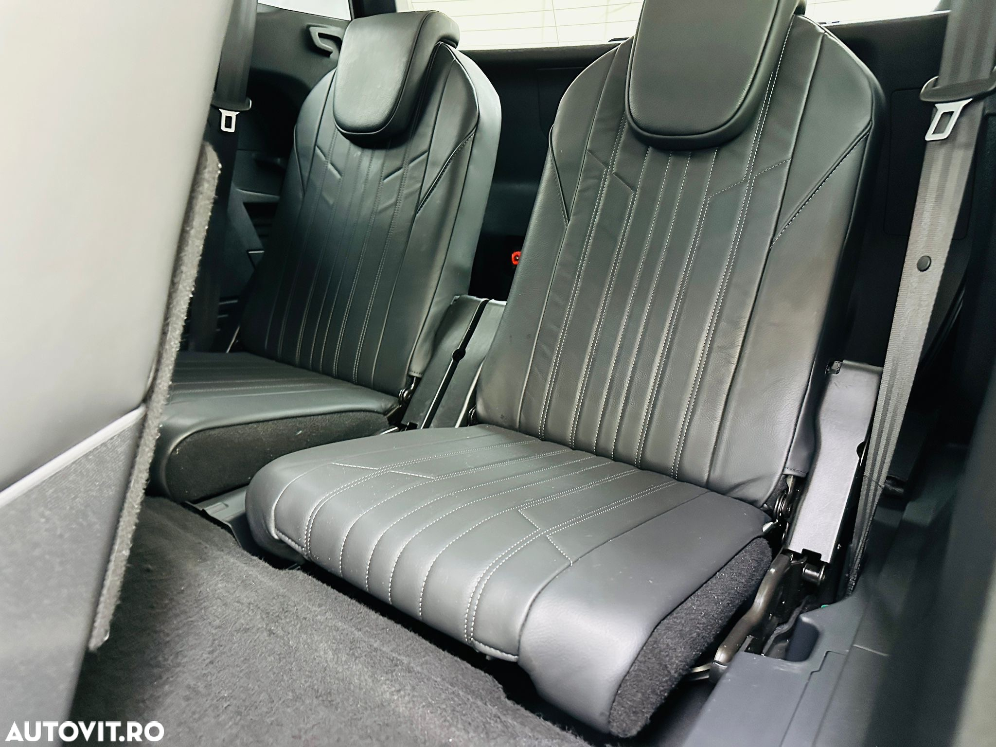 Peugeot 5008 - 19