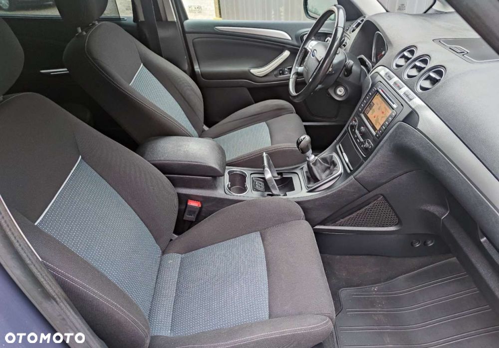 Ford S-Max 2.0 TDCi DPF Business Edition - 14