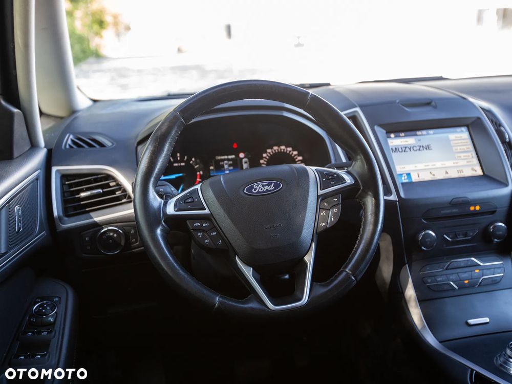 Ford S-Max - 27