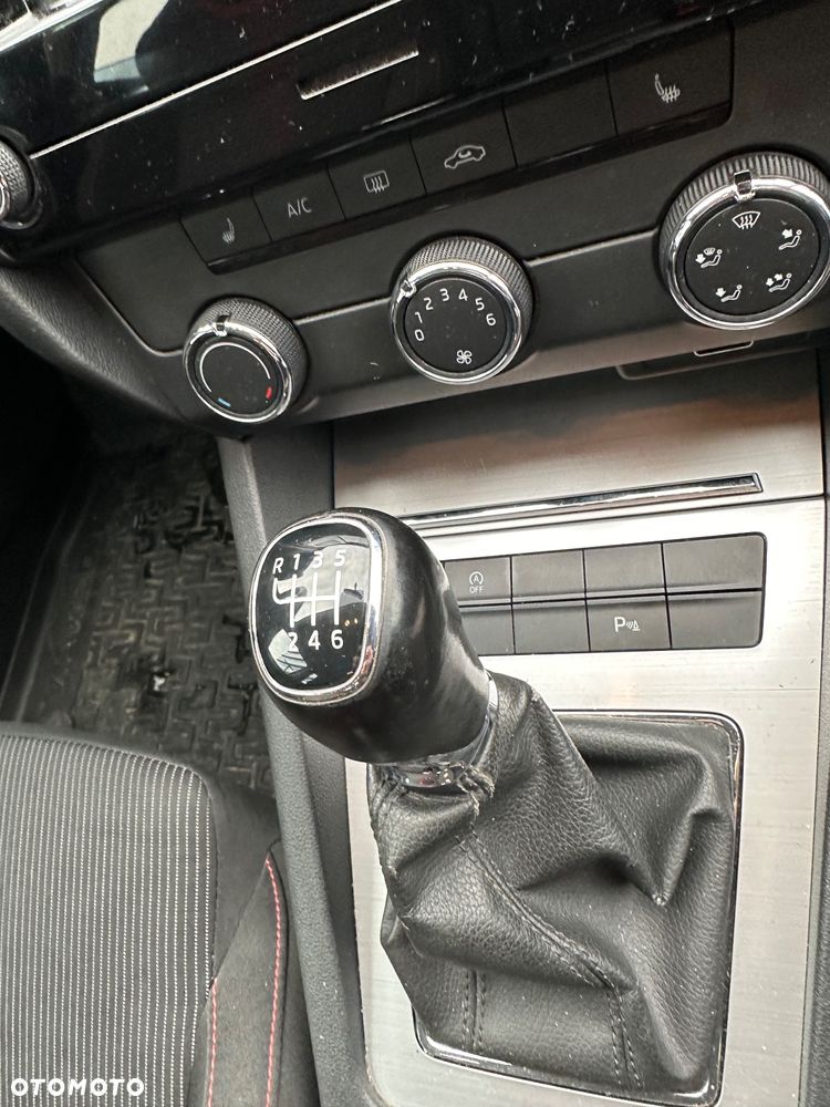 Skoda Octavia 1.5 TSI ACT Ambition - 23