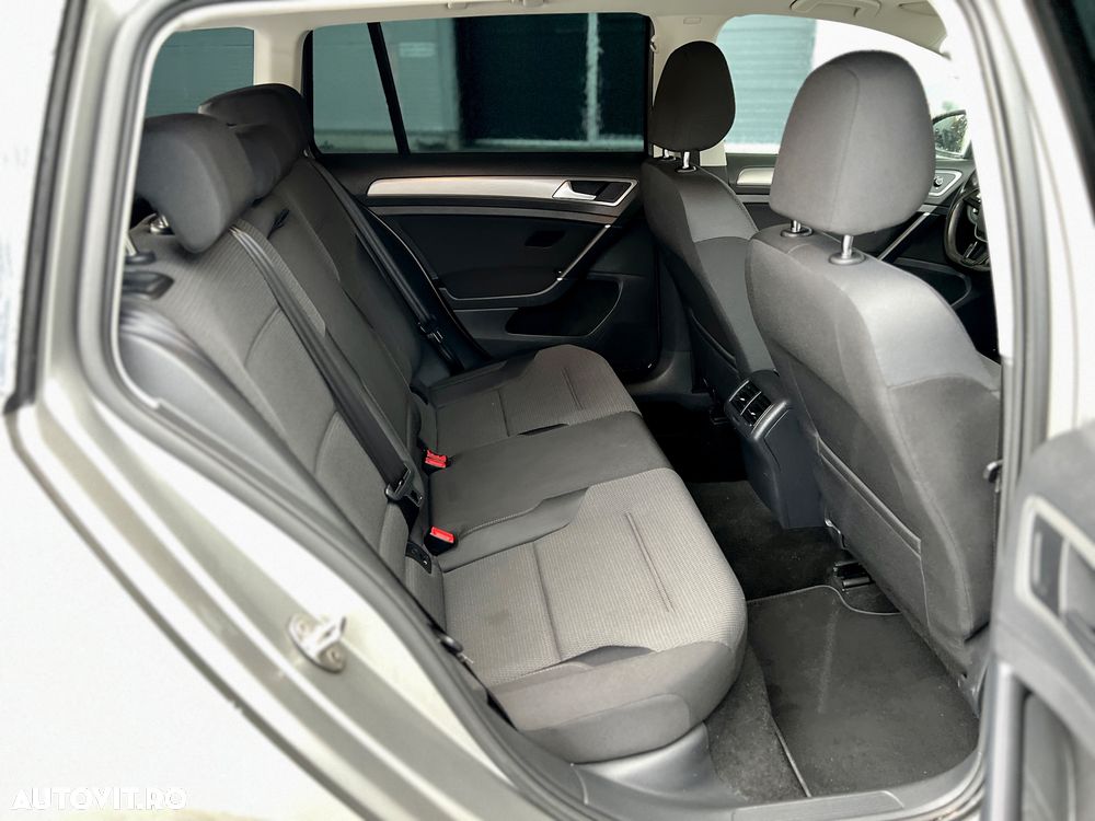 Volkswagen Golf 1.2 TSI Trendline - 11