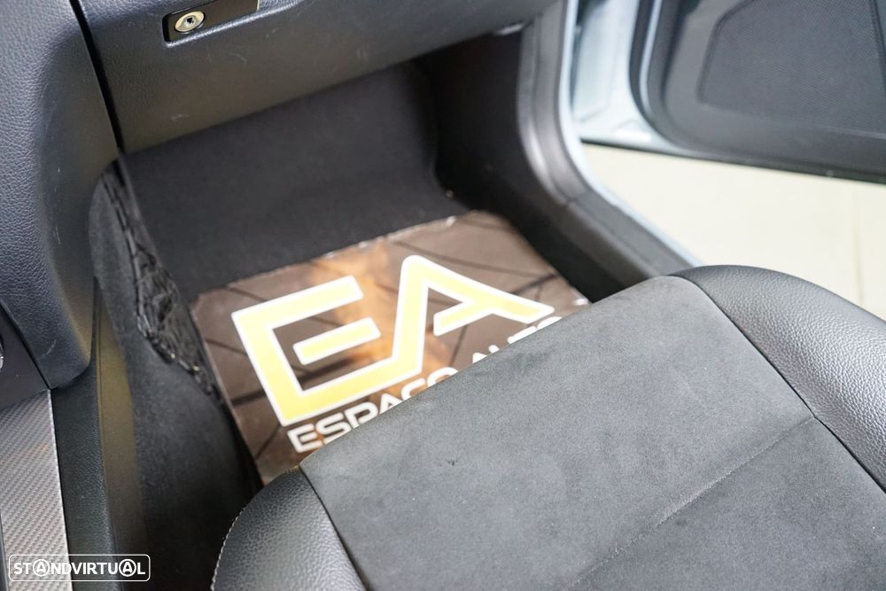 Mercedes-Benz GLK 200 CDI (BlueEFFICIENCY) 7G-TRONIC - 39