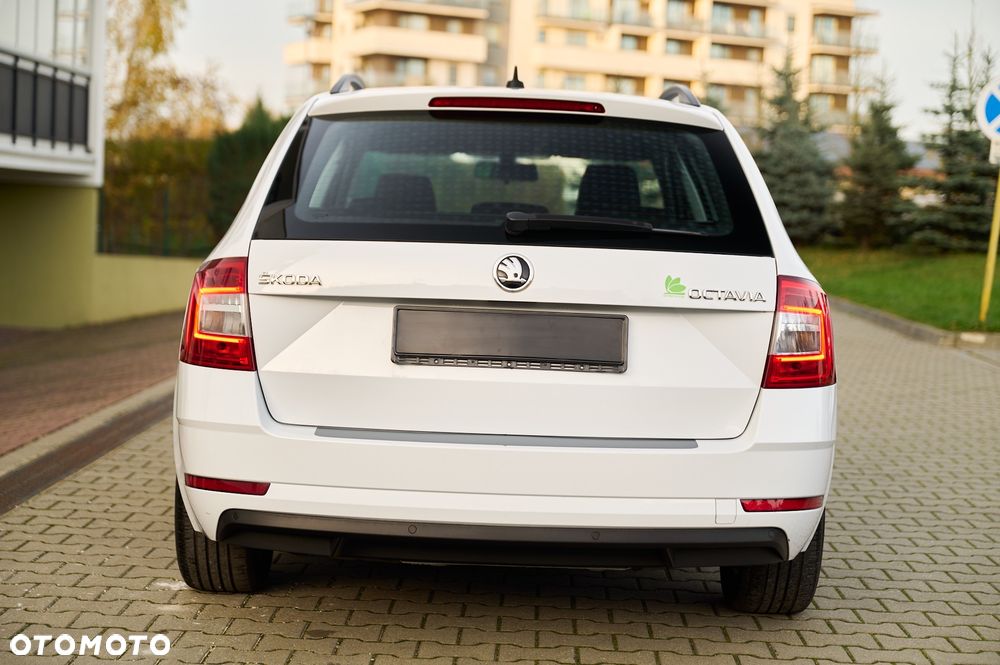 Skoda Octavia - 11
