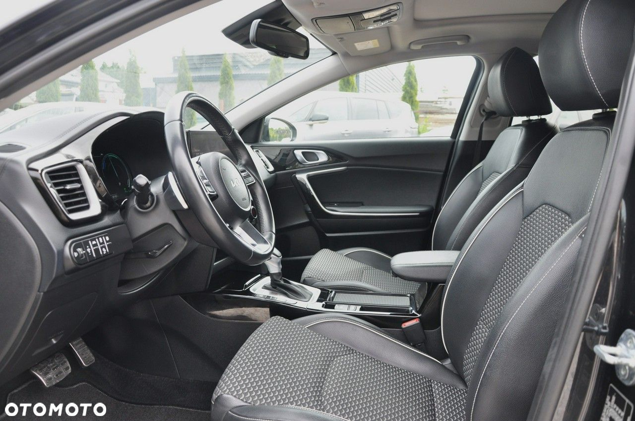 Kia XCeed 1.6 GDI PHEV L Business Line DCT - 13
