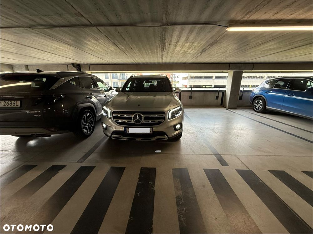 Mercedes-Benz GLB - 20
