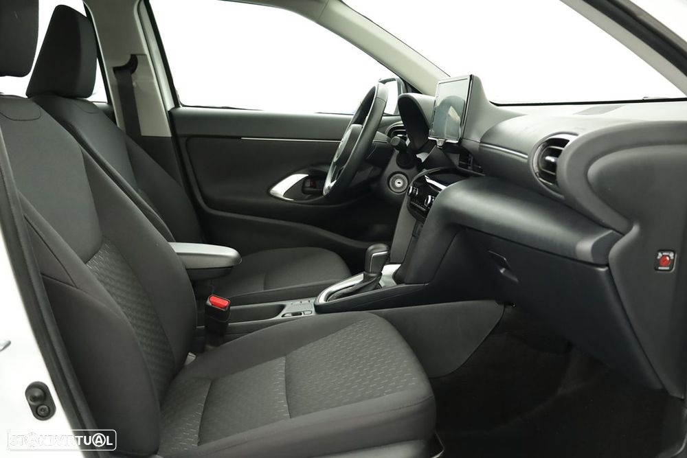 Toyota Yaris Cross 1.5 HDF Comfort - 21