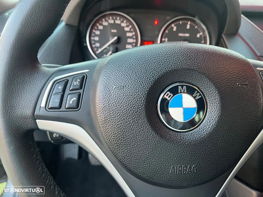 BMW X1 16 d sDrive - 19