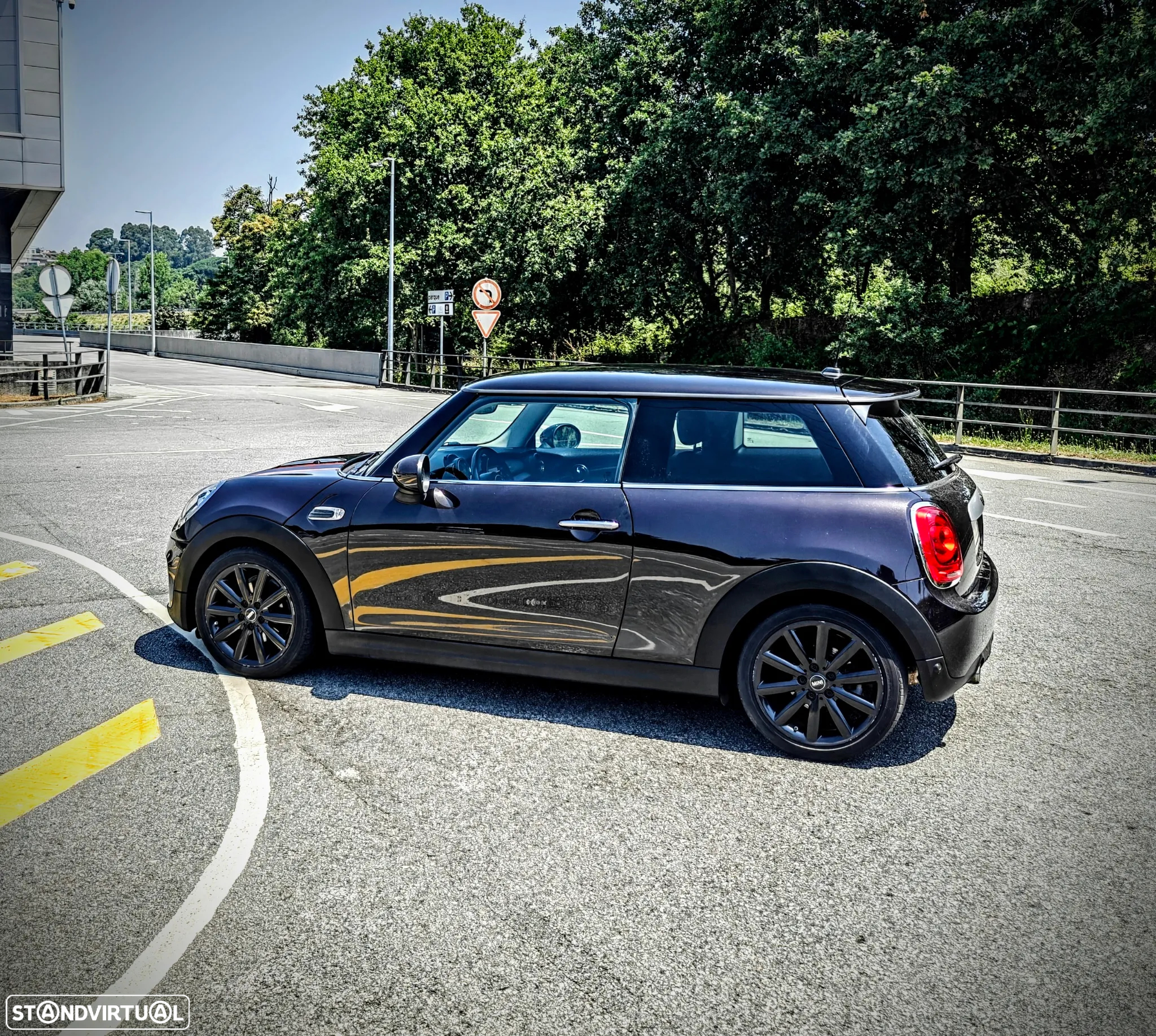 MINI 3 Portas Cooper Premium Resolute Edition Auto - 16