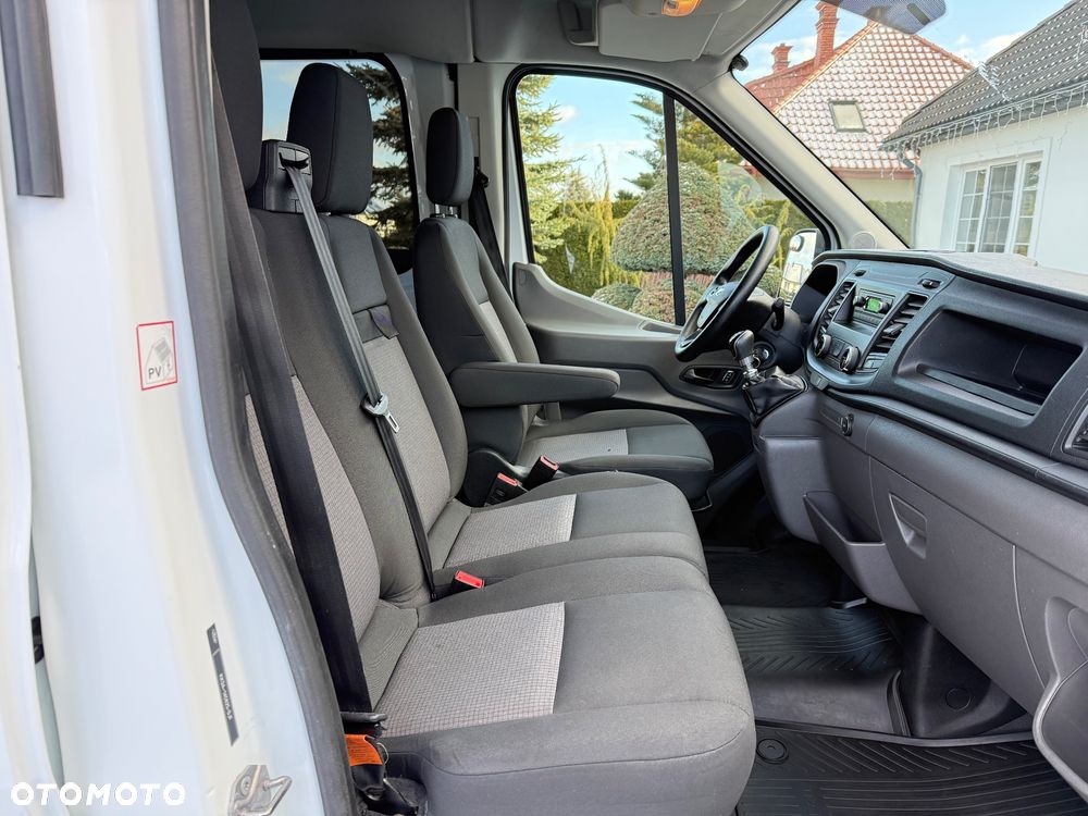 Ford Transit - 21