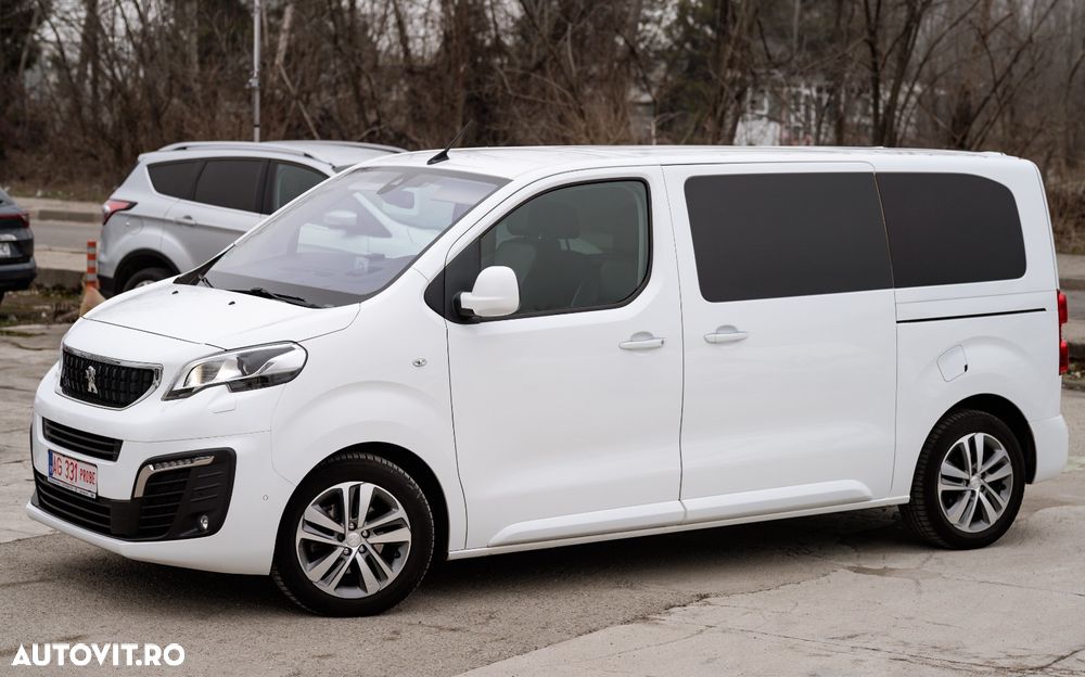 Peugeot Traveller - 11