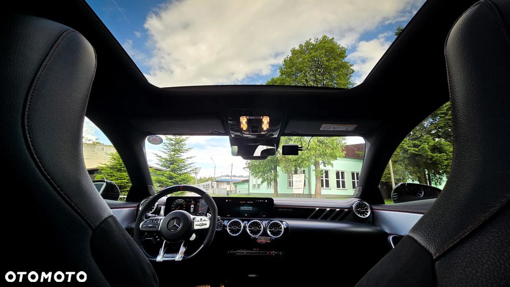 Mercedes-Benz CLA - 16
