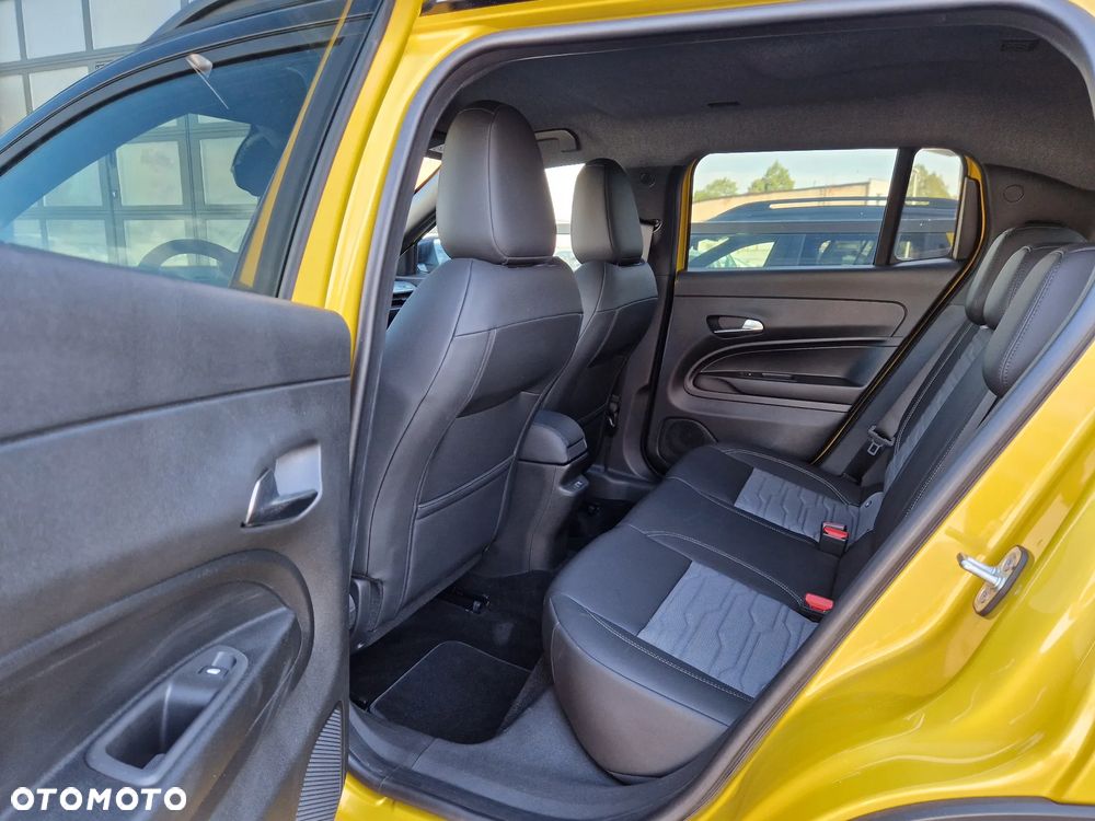 Jeep Avenger 1.2 T3 mHEV Overland 4xe eDCT6 - 21
