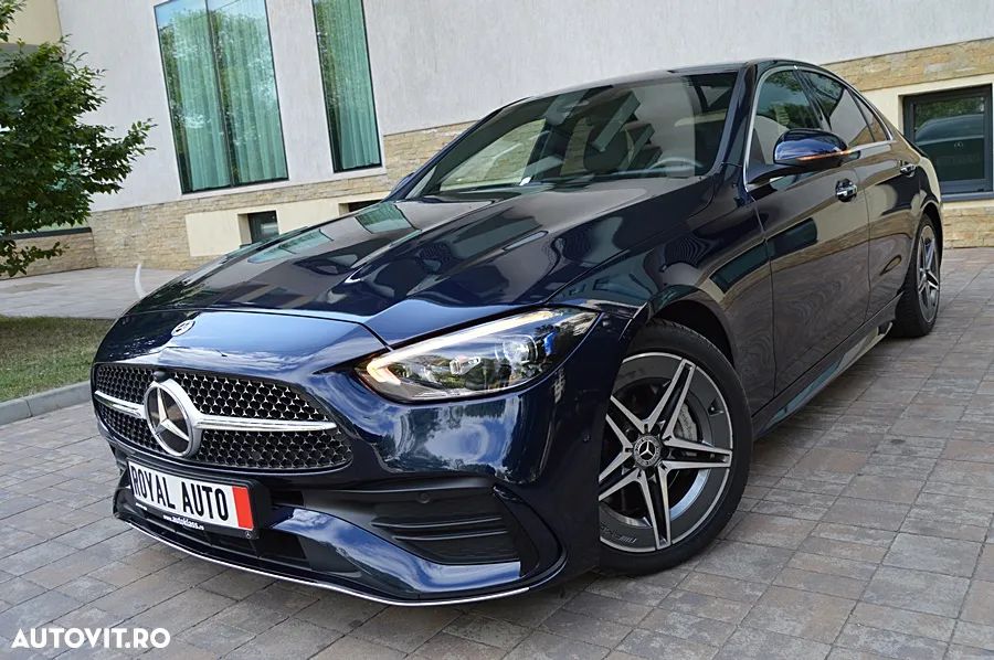 Mercedes-Benz C 300 4Matic 9G-TRONIC AMG Line - 27