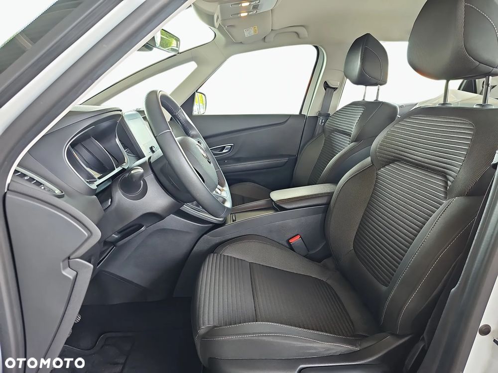 Renault Scenic 1.3 TCe FAP Zen - 11