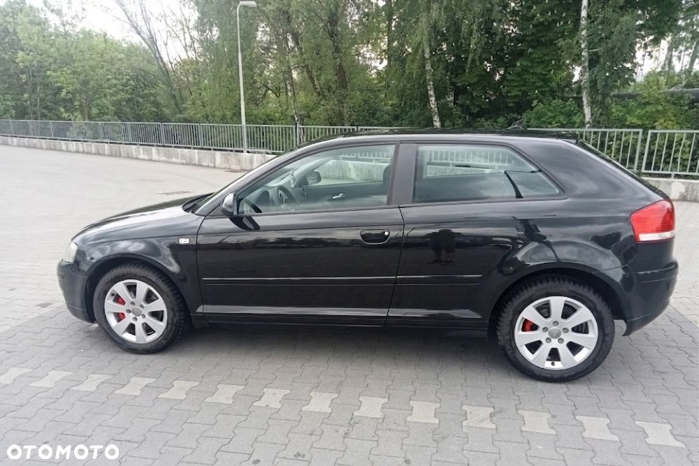 Audi A3 3-drzwiowe 1.4T FSI Ambiente - 7