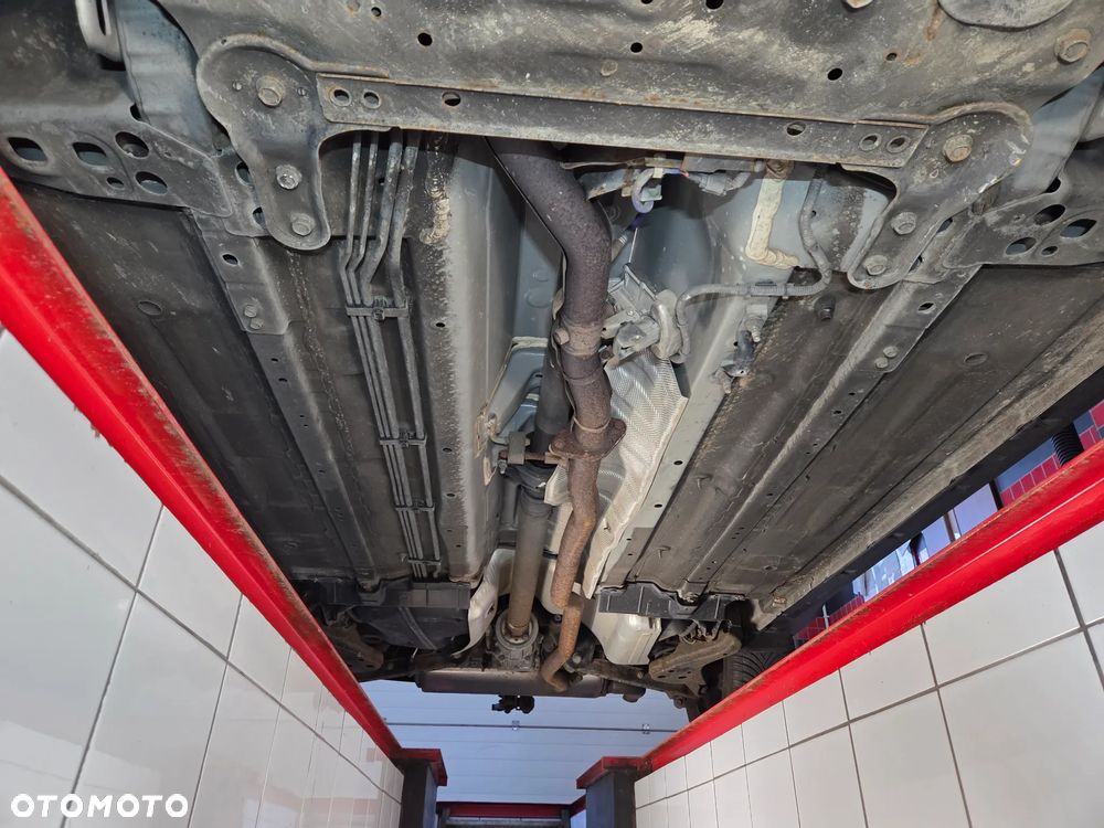 Nissan X-Trail 1.6 DCi Tekna 4WD EU6 - 22