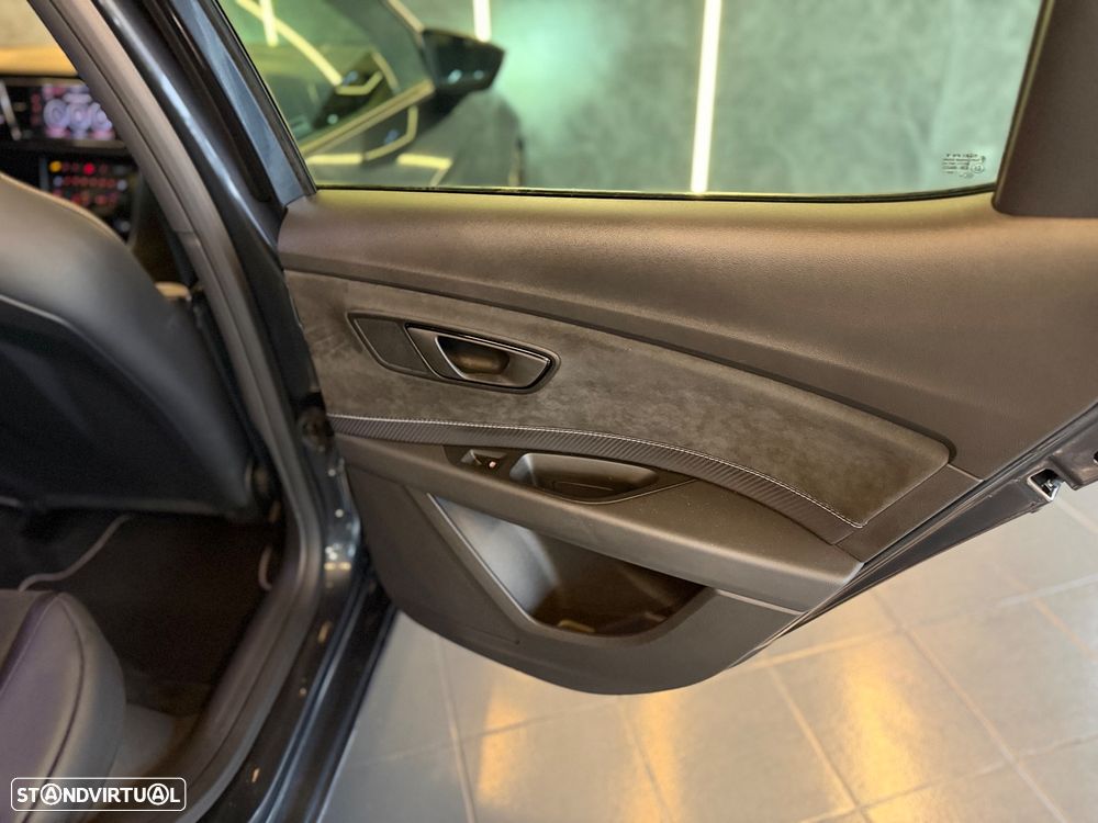 SEAT Leon 2.0 TSI S&S DSG Cupra 300 - 19