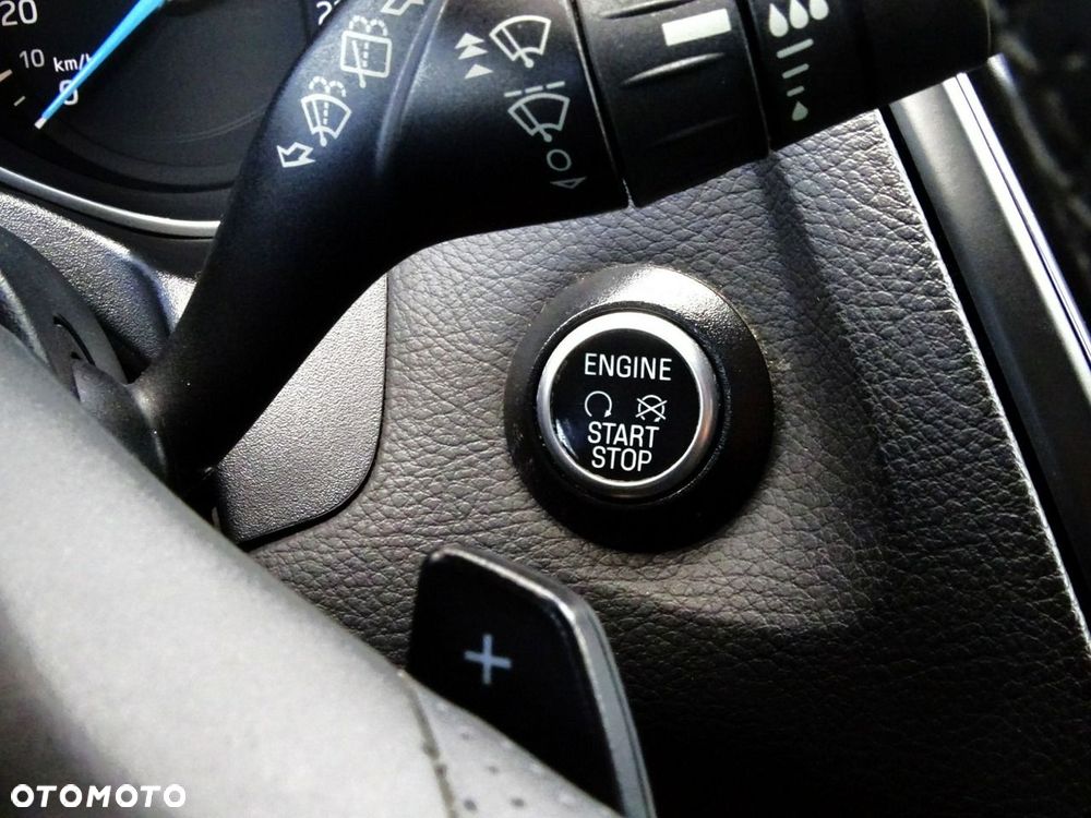 Ford Focus - 24