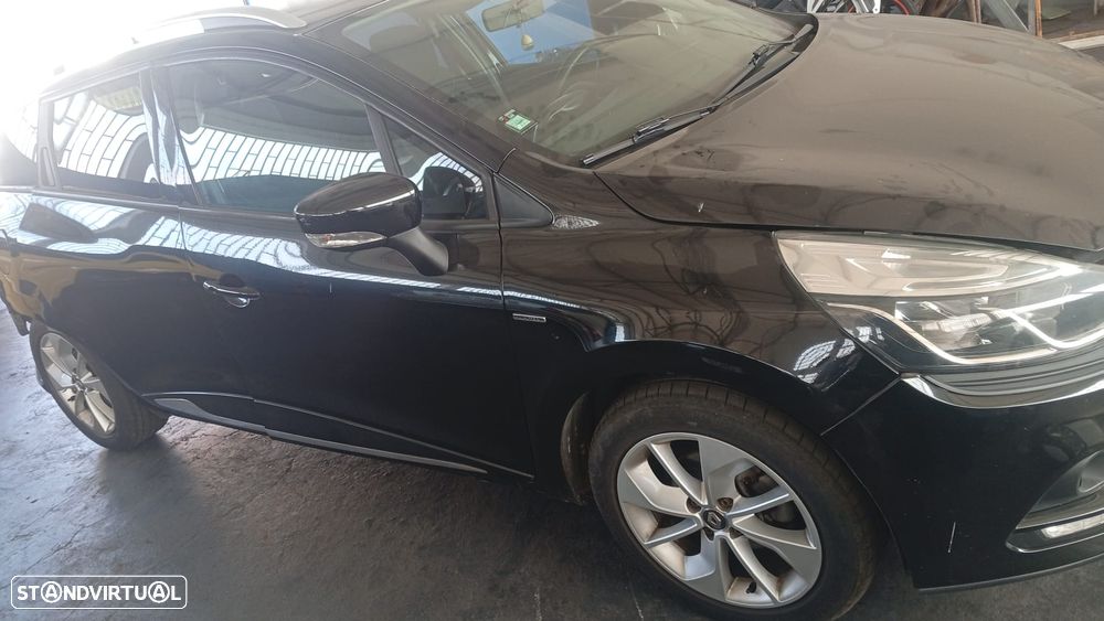 Renault Clio Sport Tourer 1.5 dCi - 3