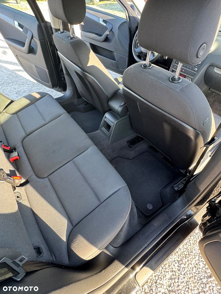 Audi A3 Sportback 1.4 TFSI Ambiente - 9