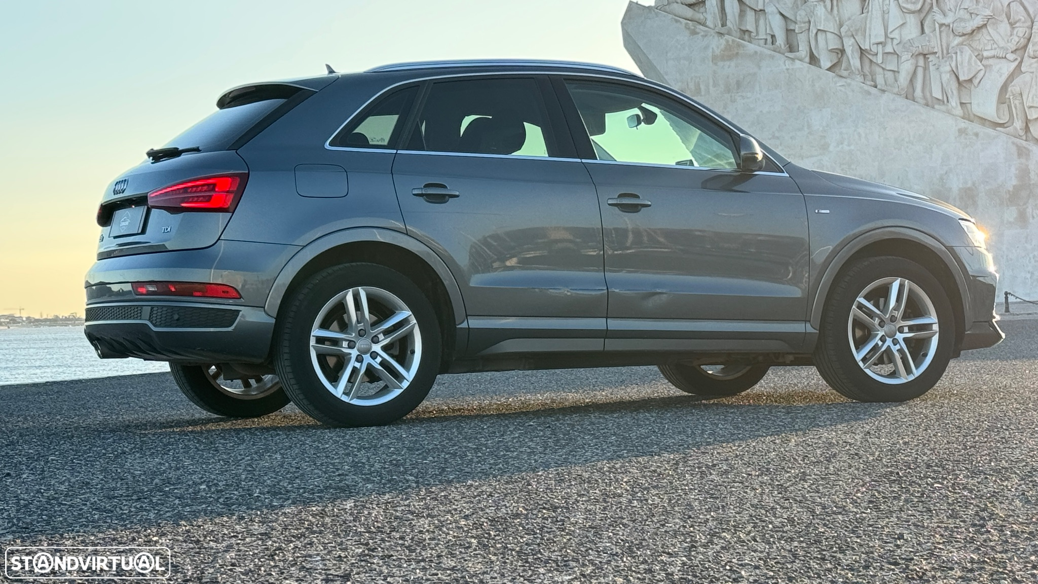 Audi Q3 2.0 TDI S-line - 12