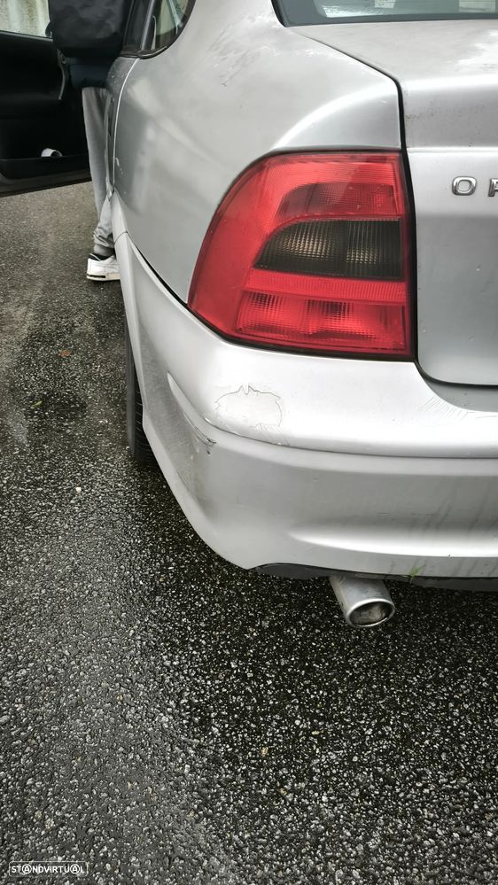 Opel Vectra 1.6 Comfort - 9