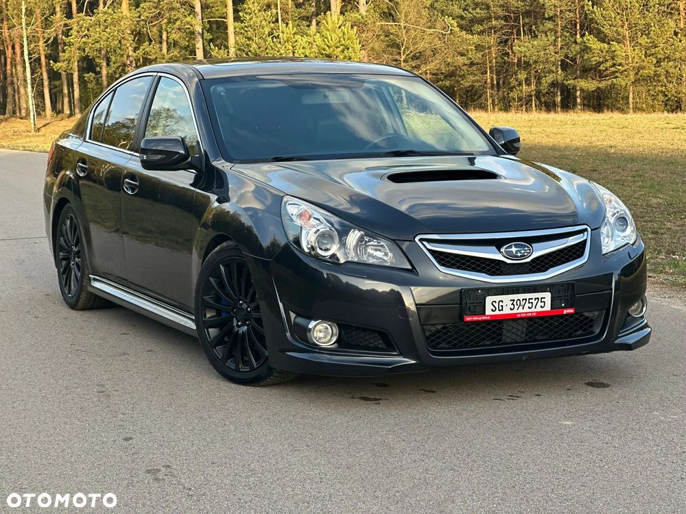Subaru Legacy 2.5i GT - 8