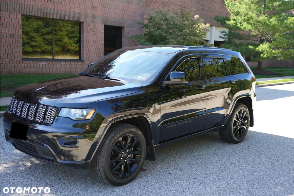 Jeep Grand Cherokee - 10