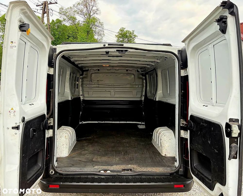 Renault Trafic - 9