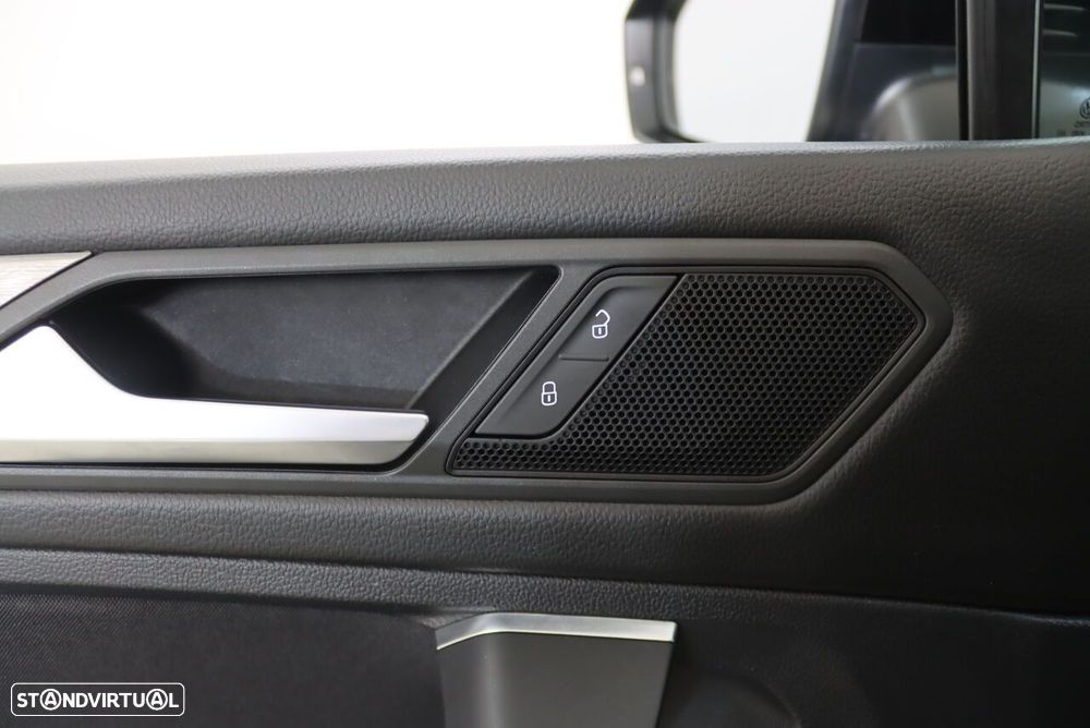 VW Tiguan Allspace 2.0 TDI Confortline DSG - 16