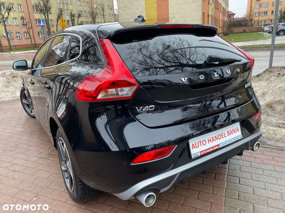 Volvo V40 D3 Geartronic RDesign - 38
