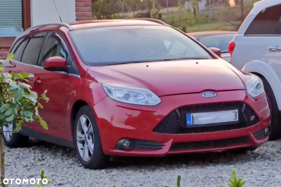 Ford Focus Turnier 1.6 TDCi DPF Champions Edition - 1