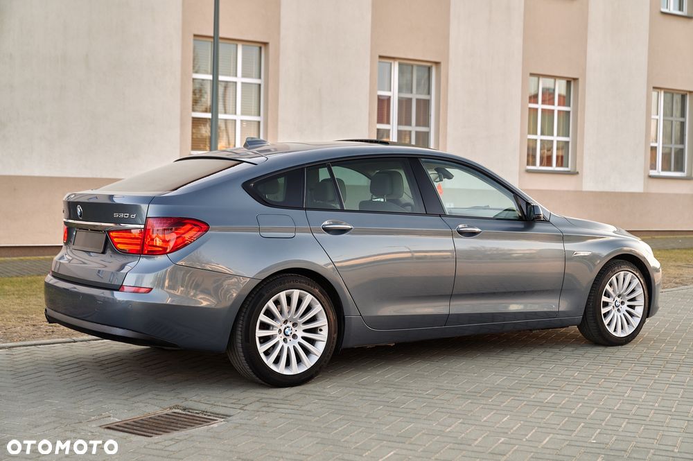 BMW 5GT 530d - 13