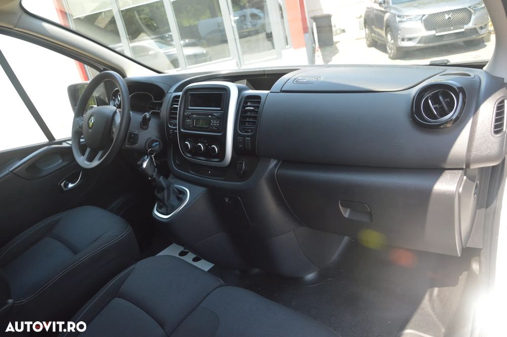 Renault Trafic - 6